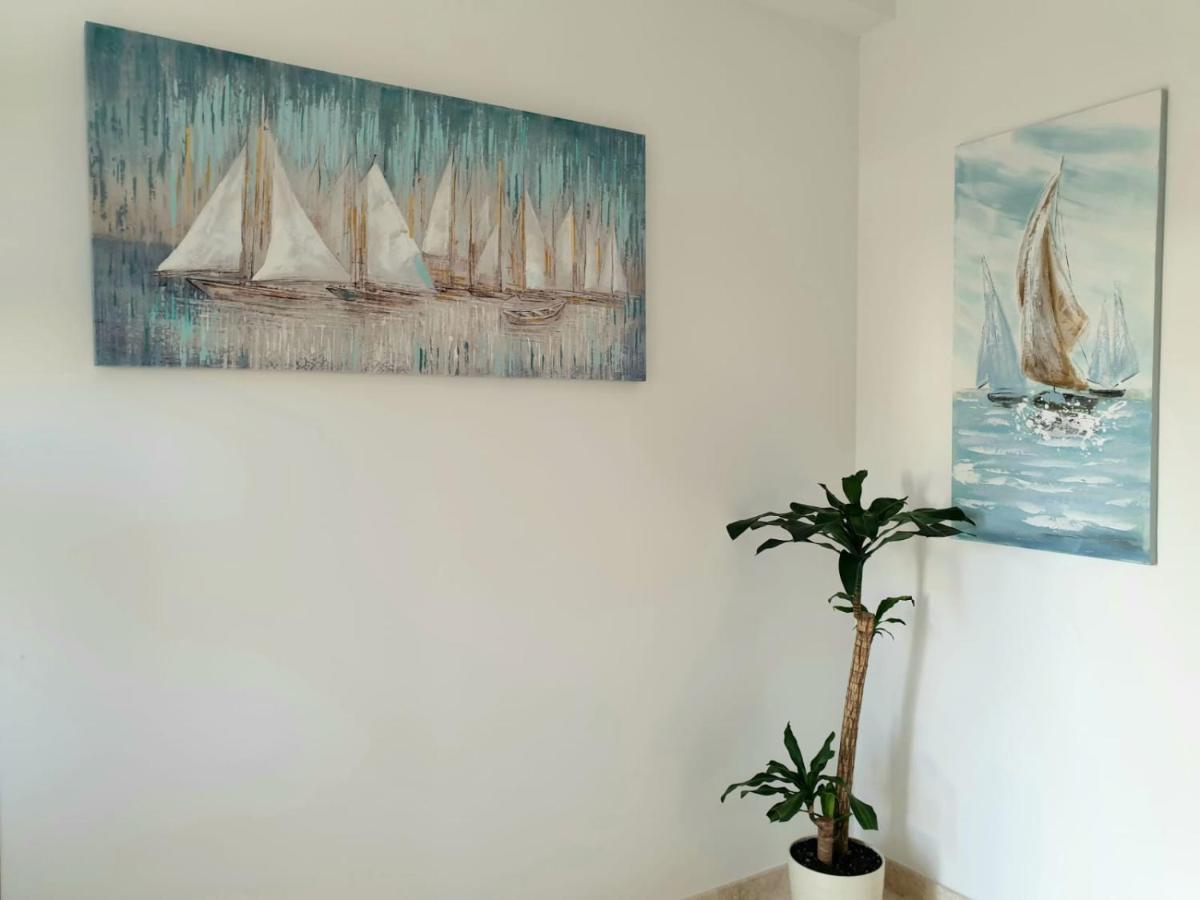 Apartment Sara คาชเตลา ภายนอก รูปภาพ